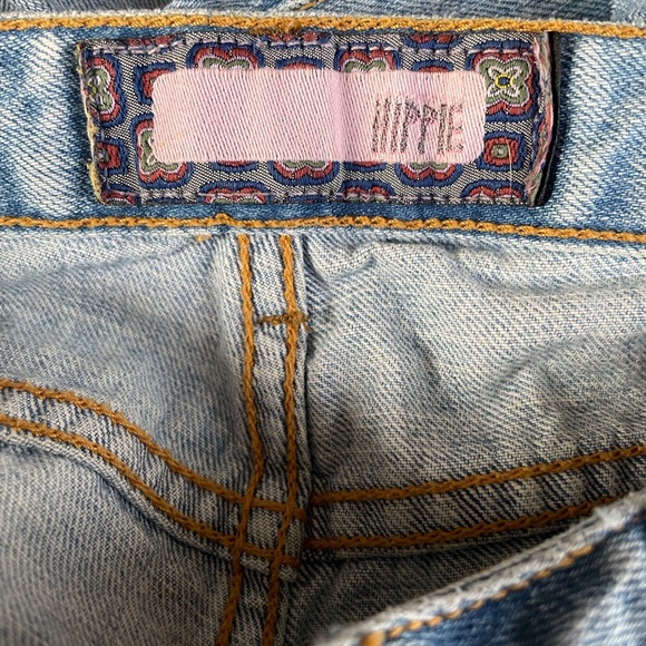 Jeans - Picture 11 of 12